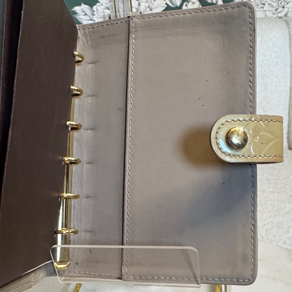 Louis Vuitton Authentic Vernis Monogram Organizer - Picture 9 of 13